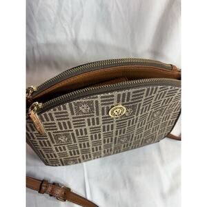 ANNE KLEIN Crossbody Handbag Triple Compartment Logo Print 10"w x7"t